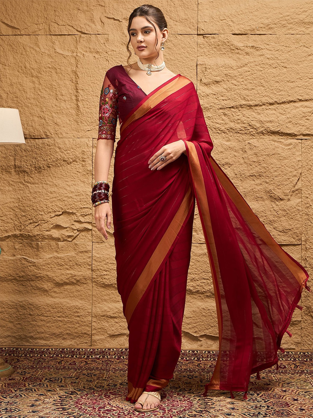 

Dori Striped Zari Saree, Red