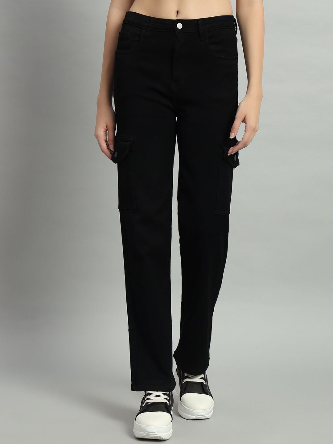 

AECK Women Original Relaxed Fit Jeans, Black