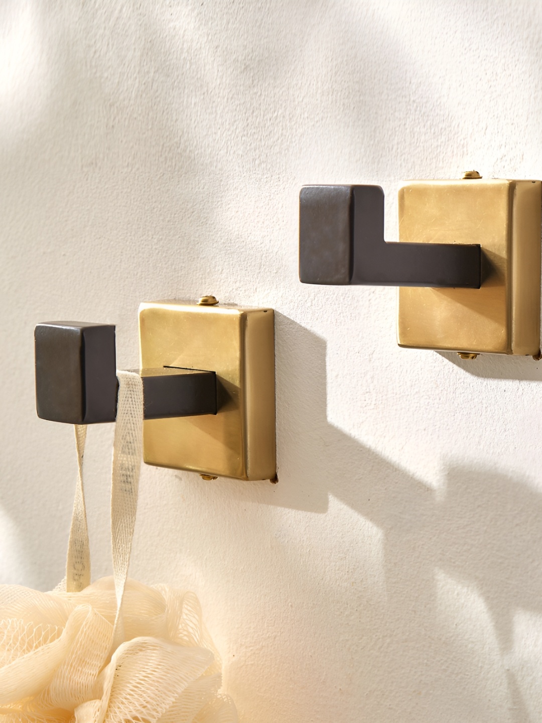 

Home Centre Gold-Toned 2 Pieces Metal Wall Hook