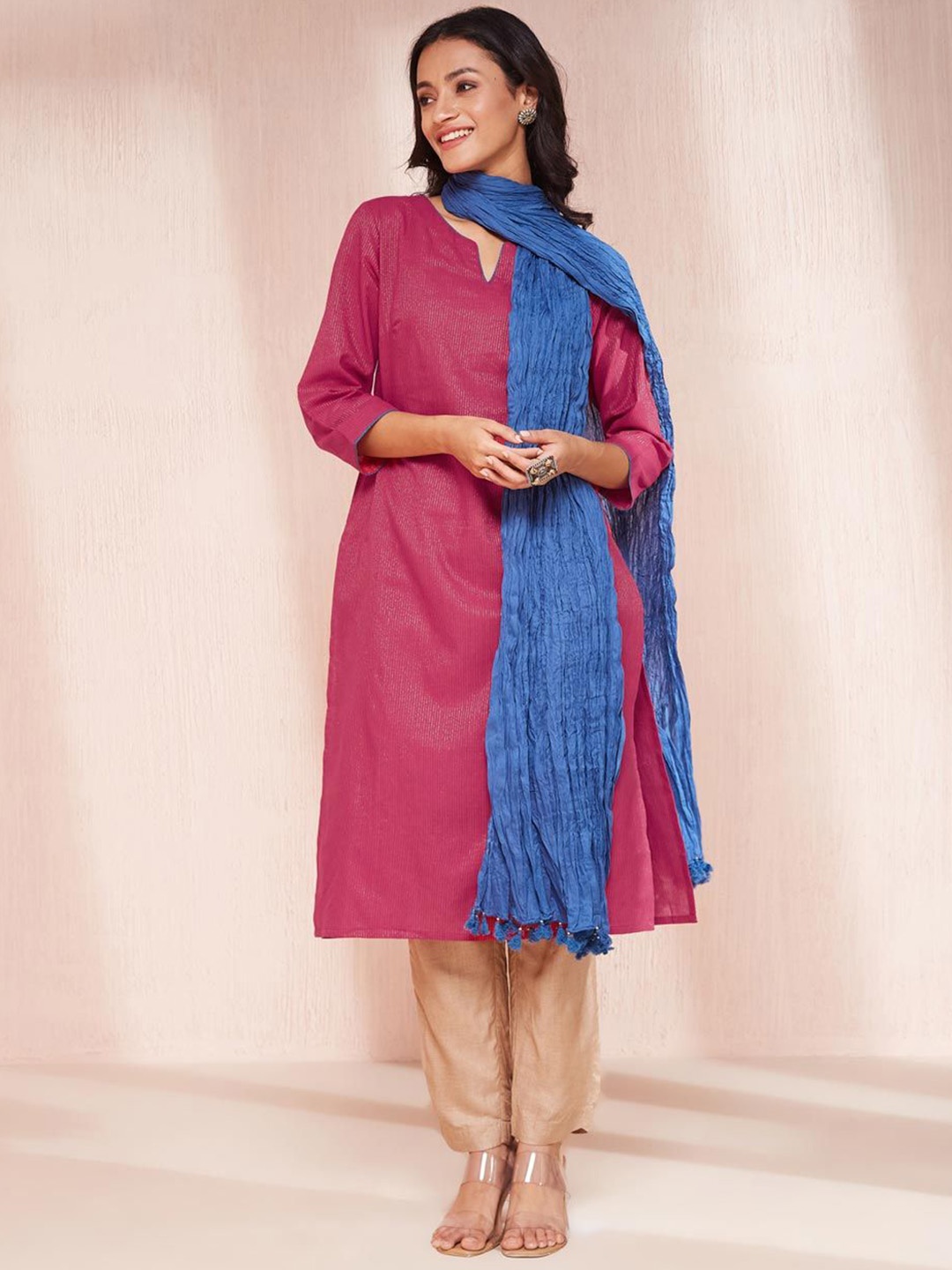 

Fabindia Round Neck Straight Kurta With Dupatta, Fuchsia