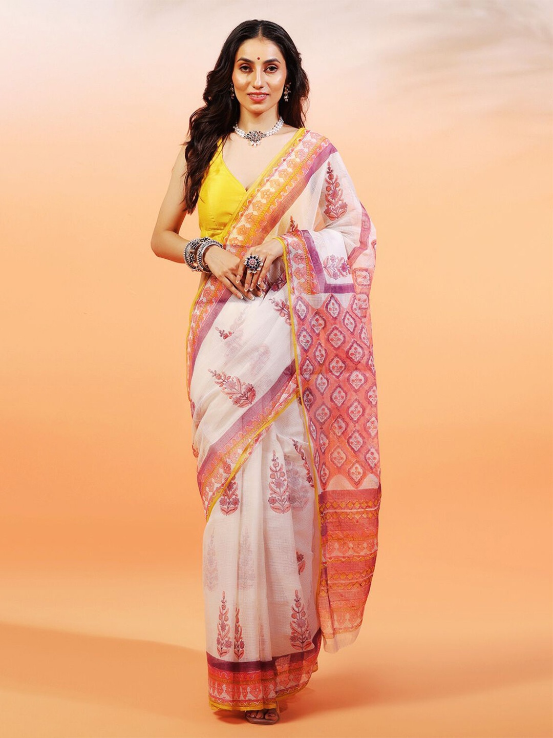 

ADITRI Handloom Ethnic Motifs Pure Cotton Kota Saree, White