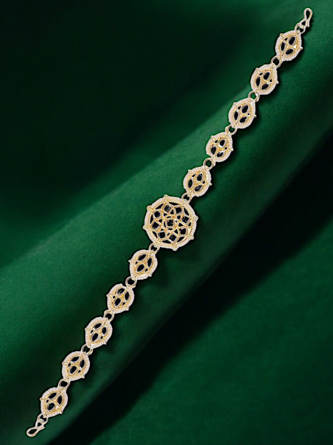 

9blings Gold-Plated Kundan Studded Matha Patti Head Jewellery