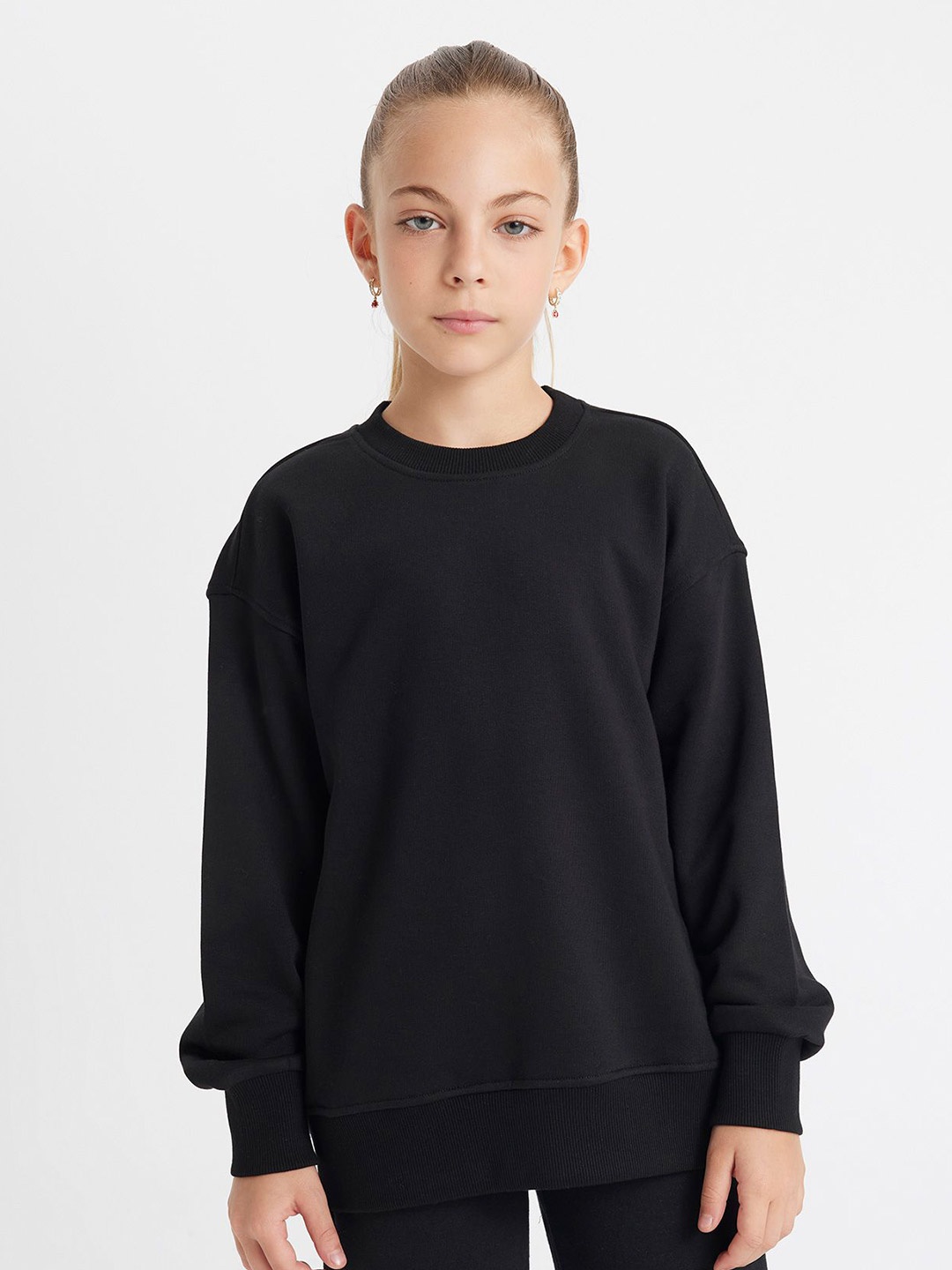 

DeFacto Girls Sweatshirts, Black