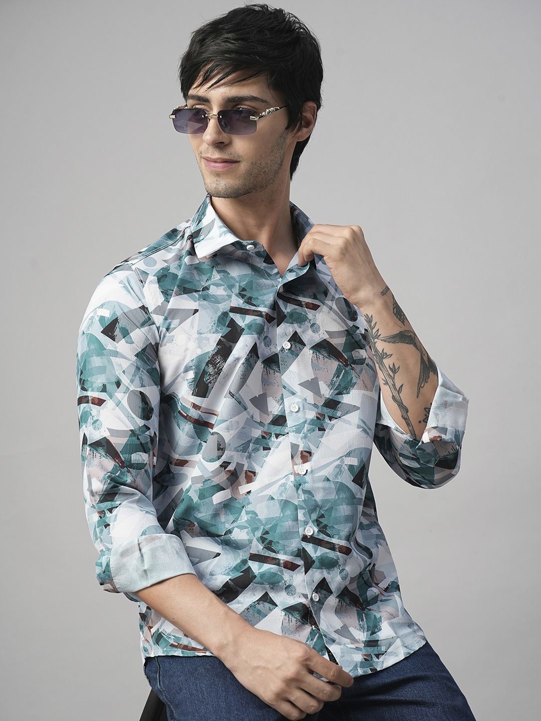 

TRYBUY.IN Men Standard Spread Collar Abstract Printed Cotton Casual Shirt, White
