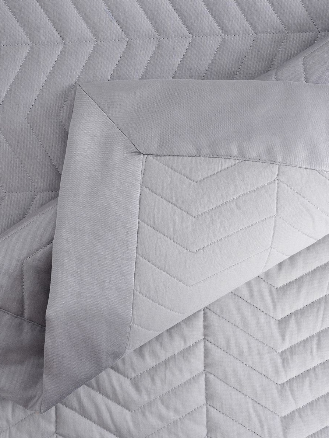 

MASPAR Grey 100 GSM Cotton Double Queen AC Quilt