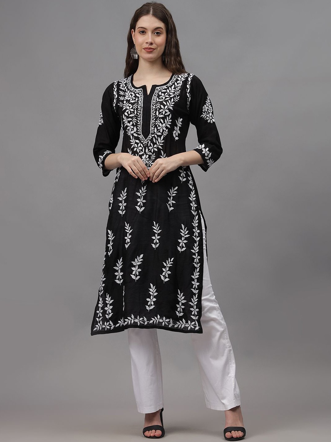 

Seva Chikan Ethnic Motifs Embroidered Lucknowi Chikankari Chanderi Silk Straight Kurta, Black