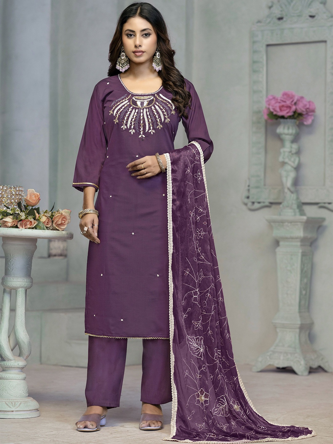 

Maroosh Women Embroidered Kurta Sets With Dupatta, Purple