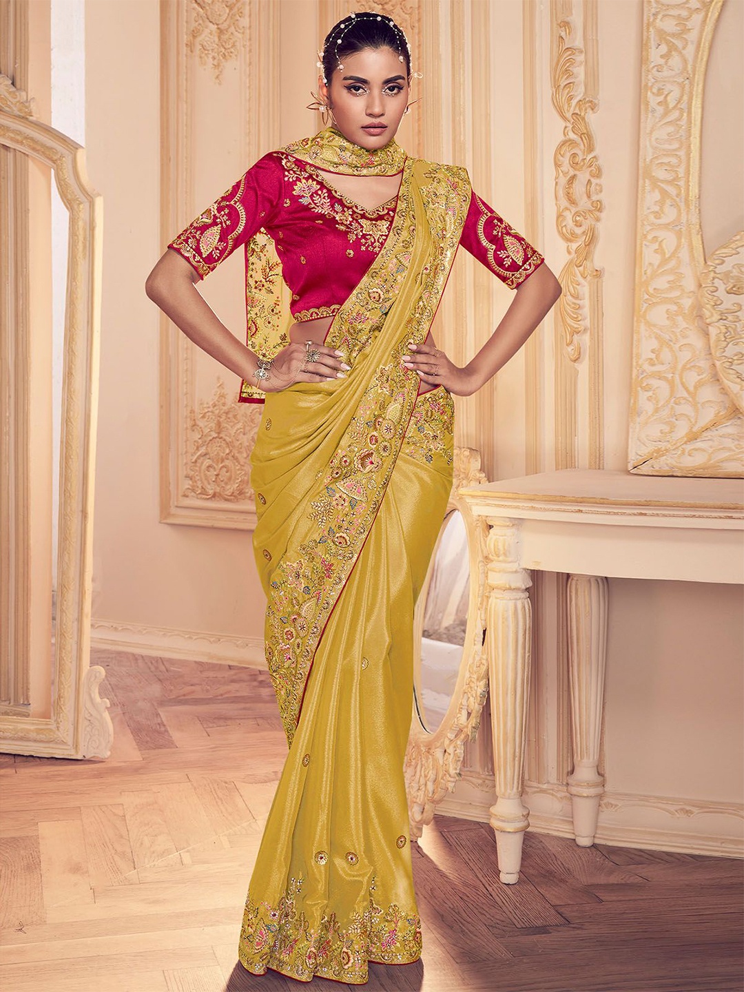 

ODETTE Ethnic Motifs Embroidered Poly Georgette Saree, Yellow