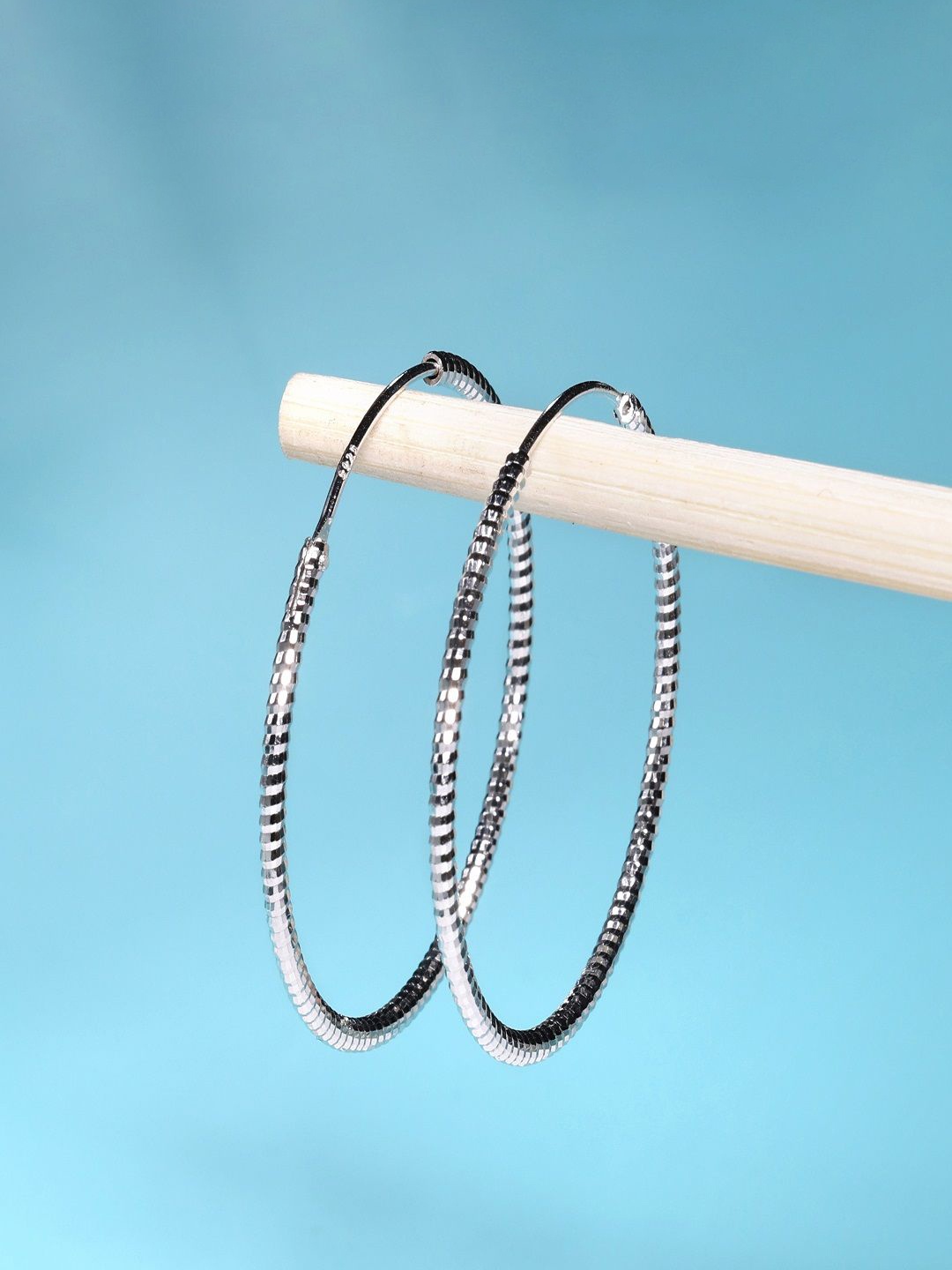 

DEESSA 925 Sterling Silver Rhodium-Plated Contemporary Hoop Earrings