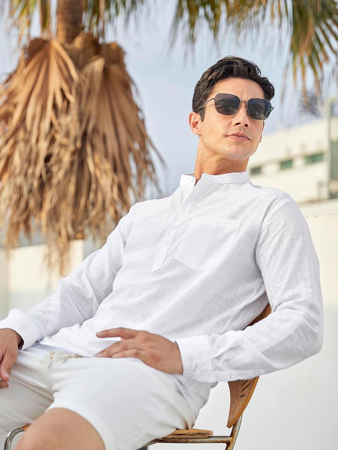 

Vida Loca Slim Fit Mandarin Collar Roll-Up Sleeves Cotton Short Kurta, White