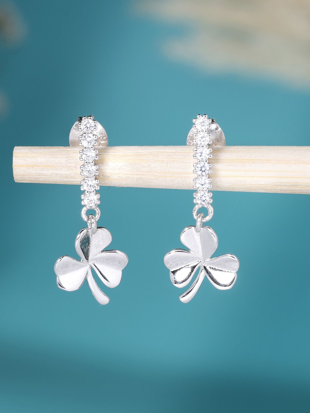 

DEESSA 925 Sterling Silver Rhodium Plated Stone Studded Contemporary Drop Earrings