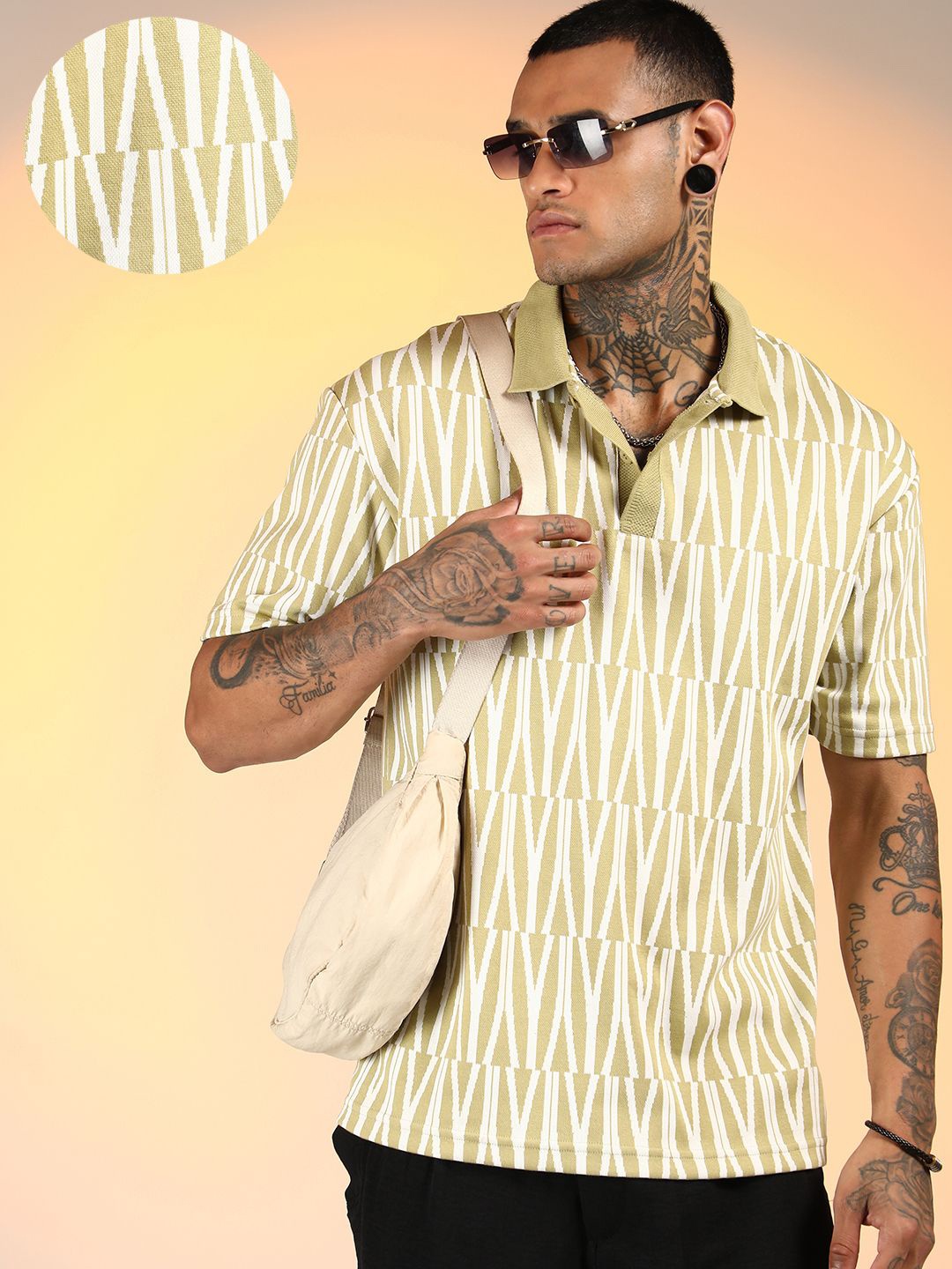 

Campus Sutra Men Graphic Printed Polo Collar Cotton T-shirt, Green