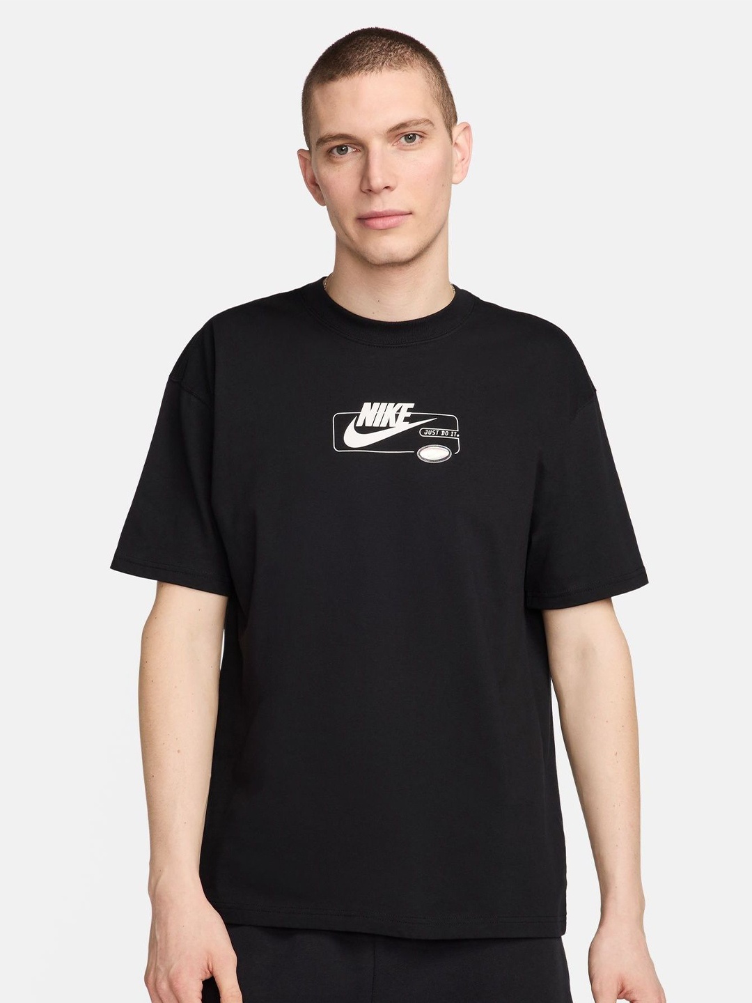 

Nike Max90 Men Graphic Printed Pure Cotton T-Shirt, Black