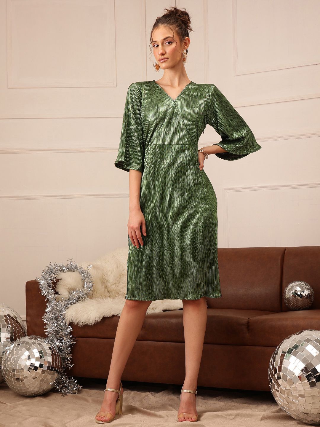 

ATRAENTA Flared Sleeve Satin Sheath Dress, Green