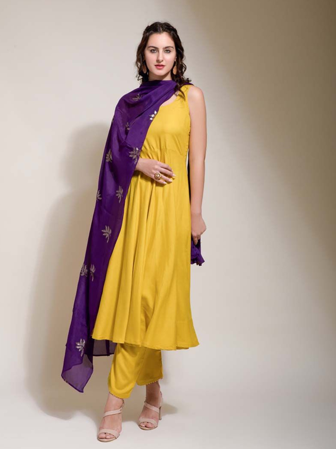 

SAZRIKA Regular Kurta With Trousers & Dupatta, Mustard