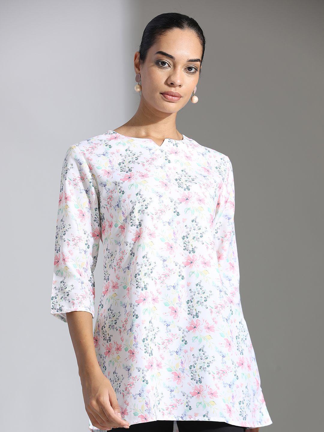 

Jaipur Kurti Women Floral Printed Round Neck Top, Off white