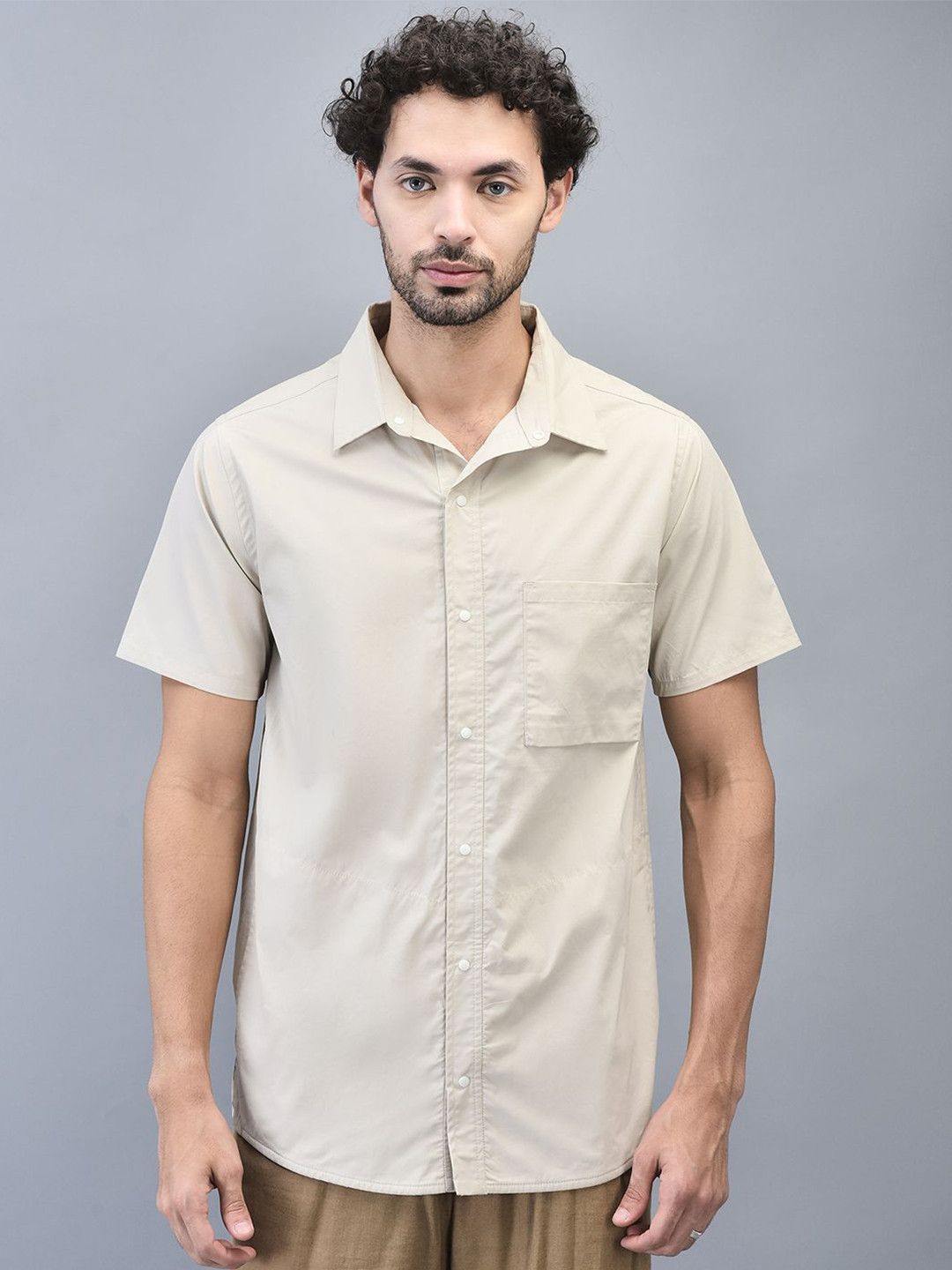 

Woodland Men Spread Collar Solid Casual Shirt, White