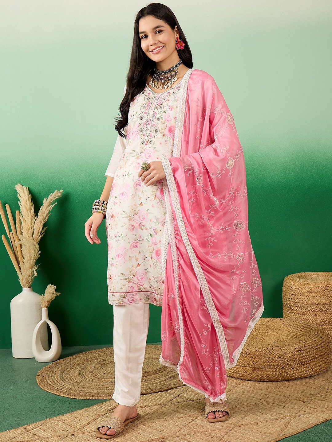 

Maroosh Women Floral Printed Kurta with Trousers & Dupatta, White