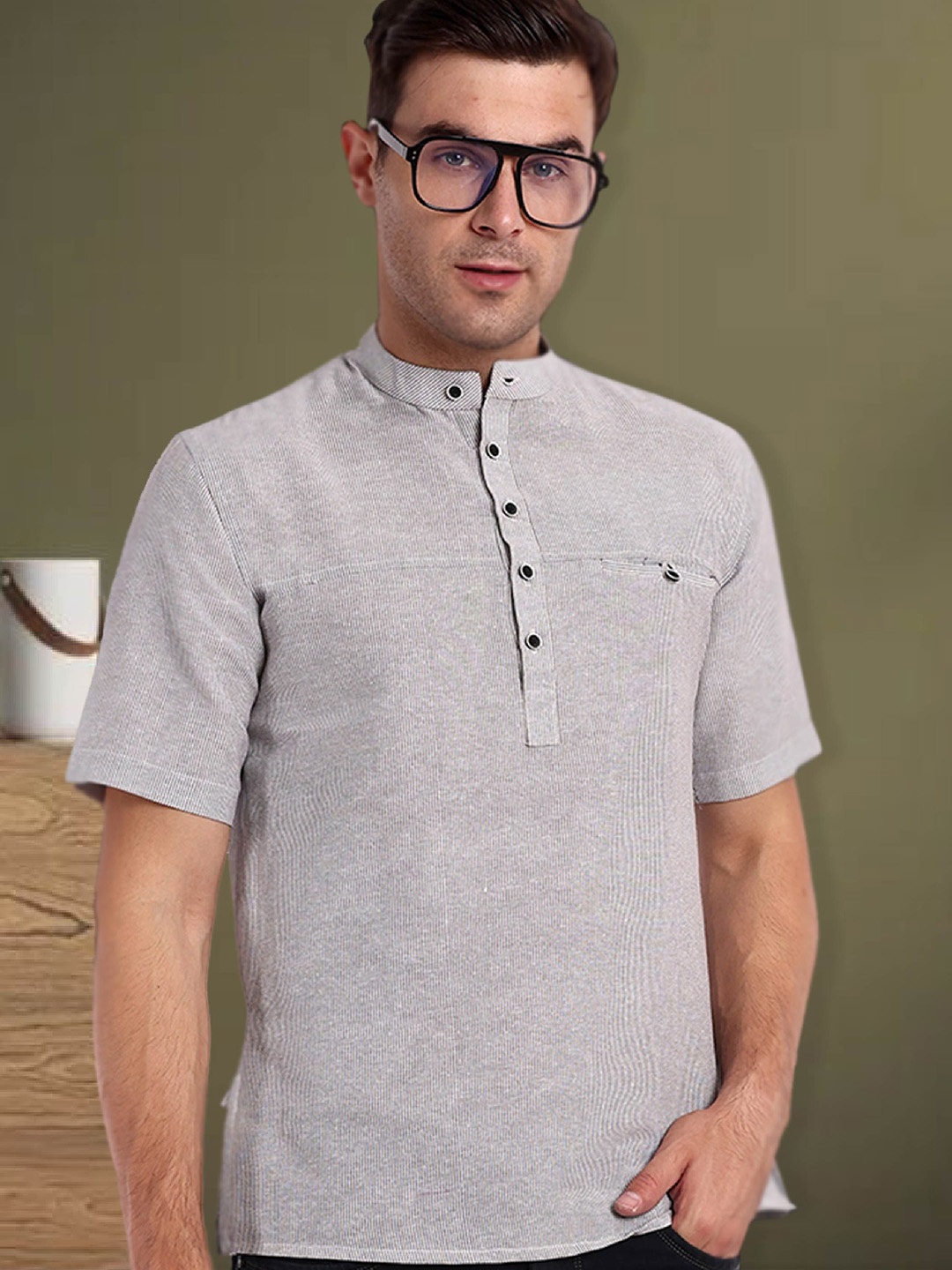 

Tesmare Striped Mandarin Collar Pure Cotton Short Kurta, Black