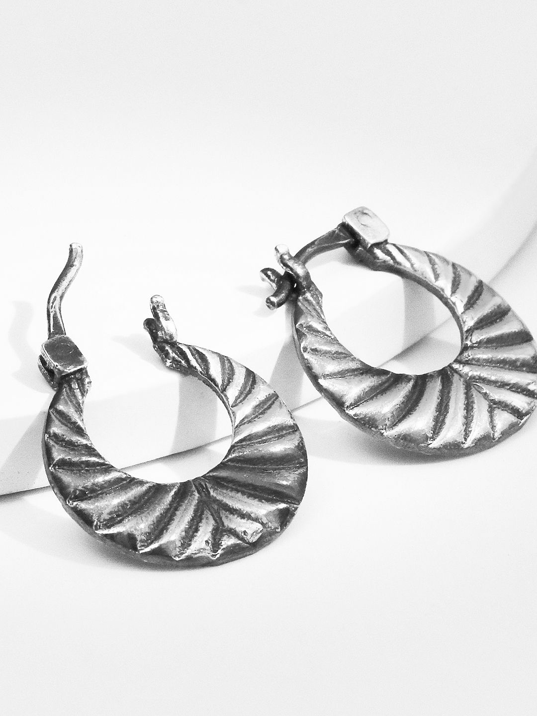 

GIVA Oxidised 925 Silver Hoop Earrings