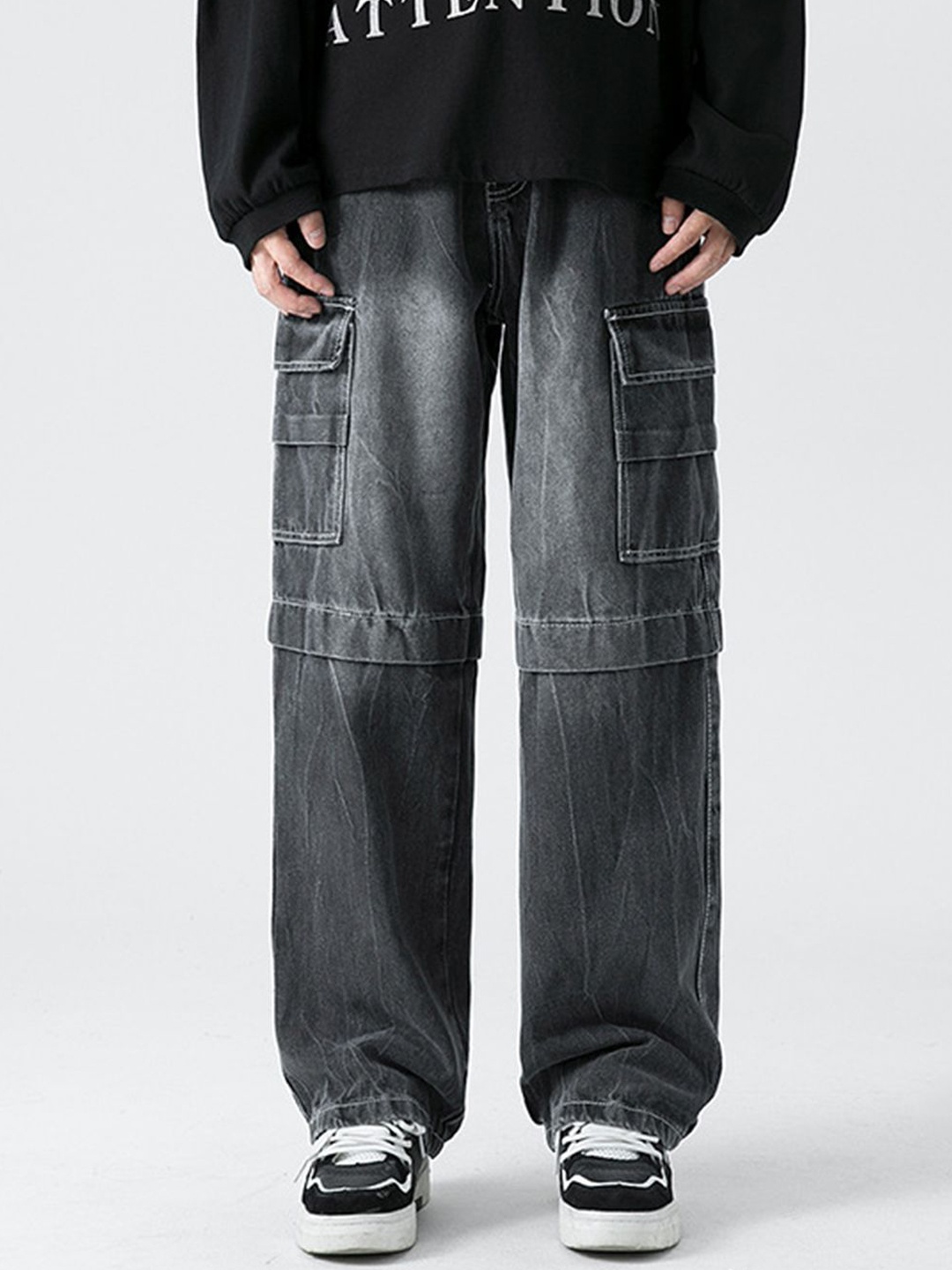 

StyleCast Men Relaxed Fit Light Fade Jeans, Charcoal