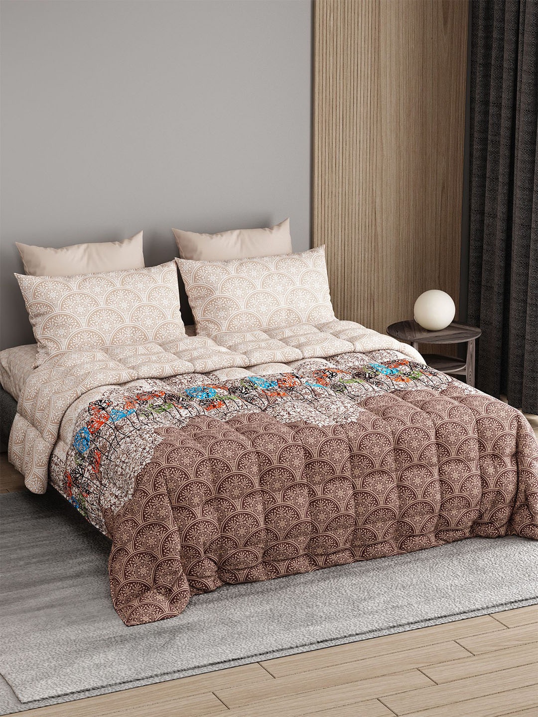 

LABHAM Beige & White Floral Printed Cotton Double King Regular Bedding Set