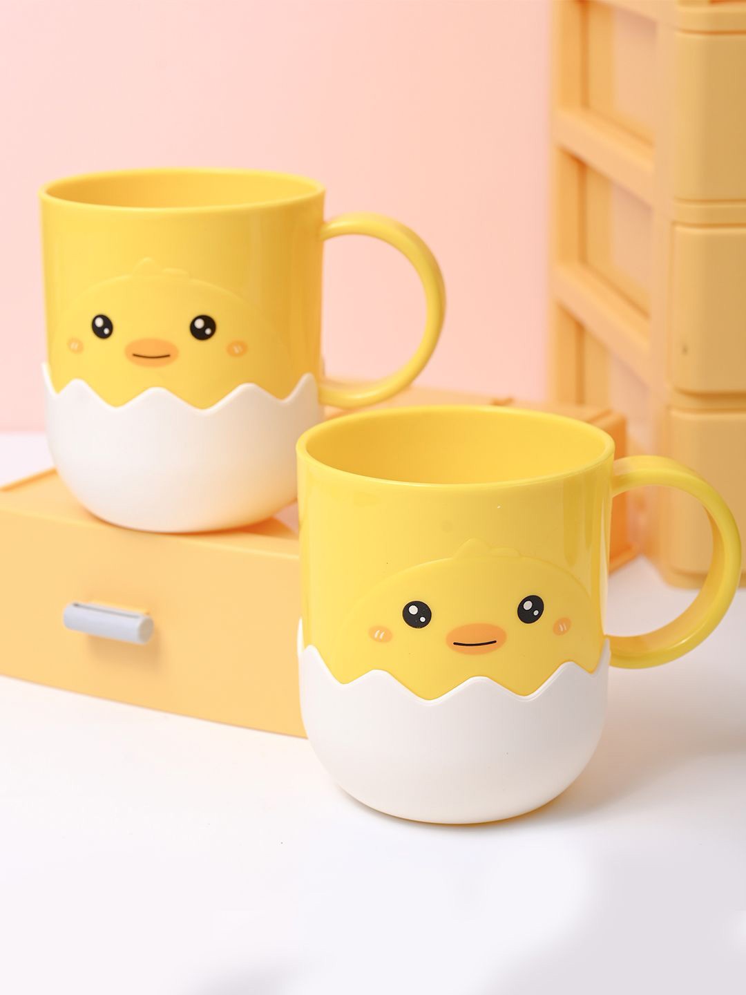 

MARKET99 Yellow & White 2 Pieces Printed Glossy Mugs 400ml