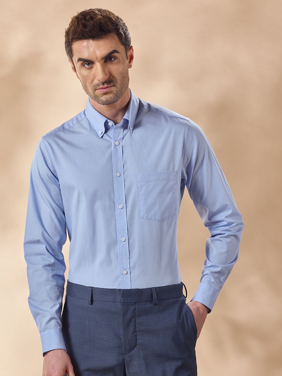 

Aldeno Men India Slim Button-Down Collar Solid Formal Shirt, Blue