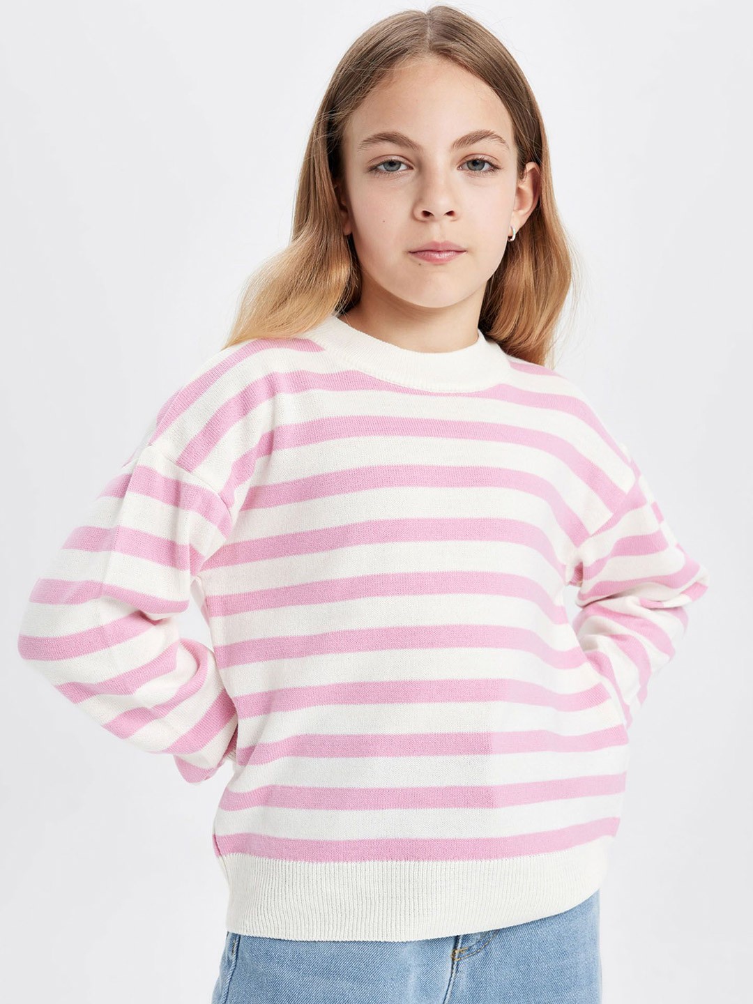 

DeFacto Girls Striped Pullover, White