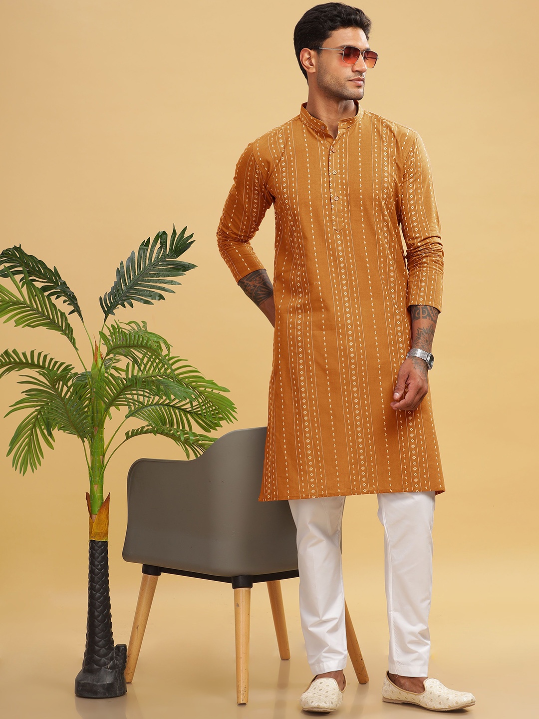 

Anouk Yellow Ethnic Motifs Embroidered Mandarin Collar Cotton Straight Kurta