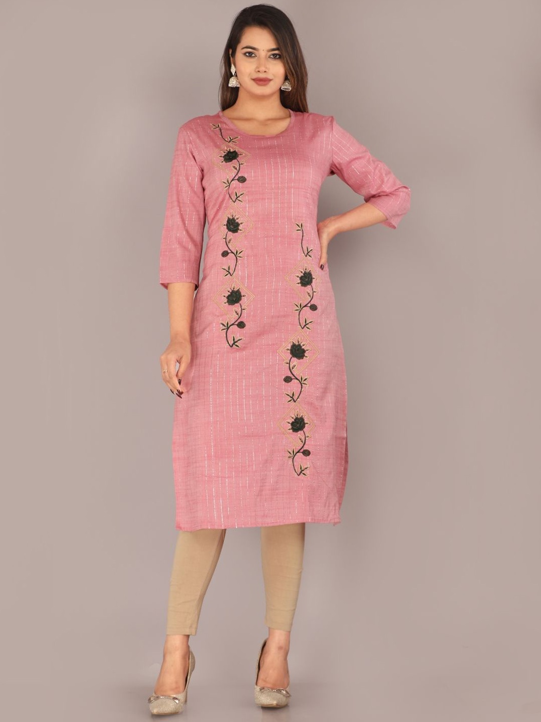 

Mehsoos Floral Embroidered Round Neck Cotton Straight Kurta, Peach