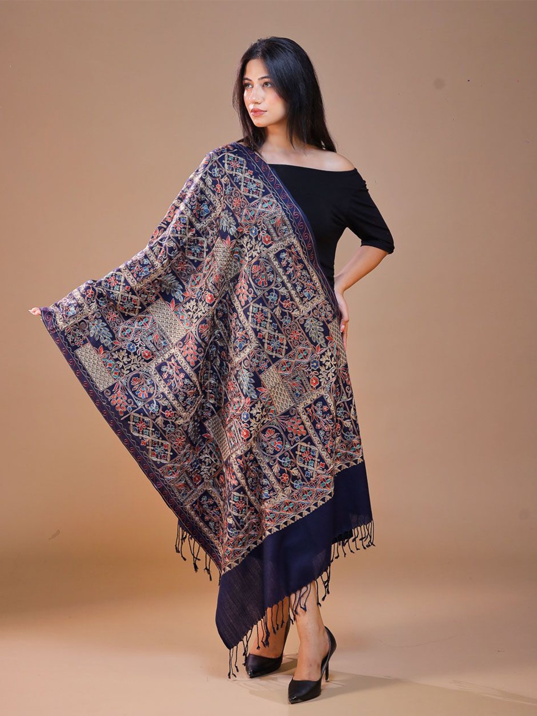 

SWI Stylish Women Aari Embroidered Stole, Navy blue