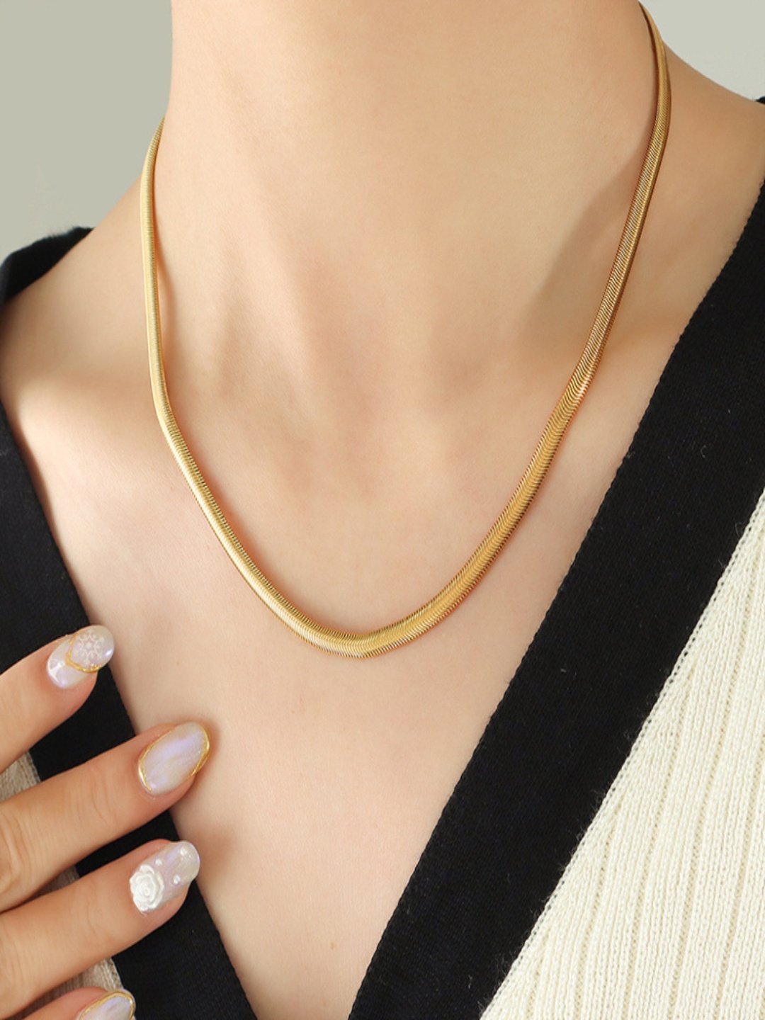 

Aquastreet 18K Gold Plated Stainless Steel Antitarnish Flat 5mm Snake Chain