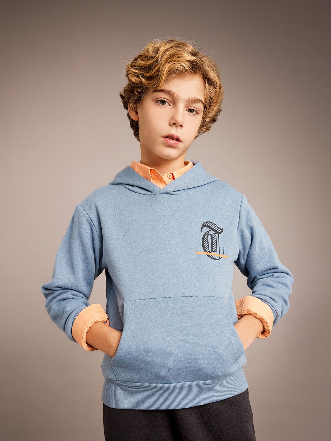 

DeFacto Boys Hooded Sweatshirt, Blue