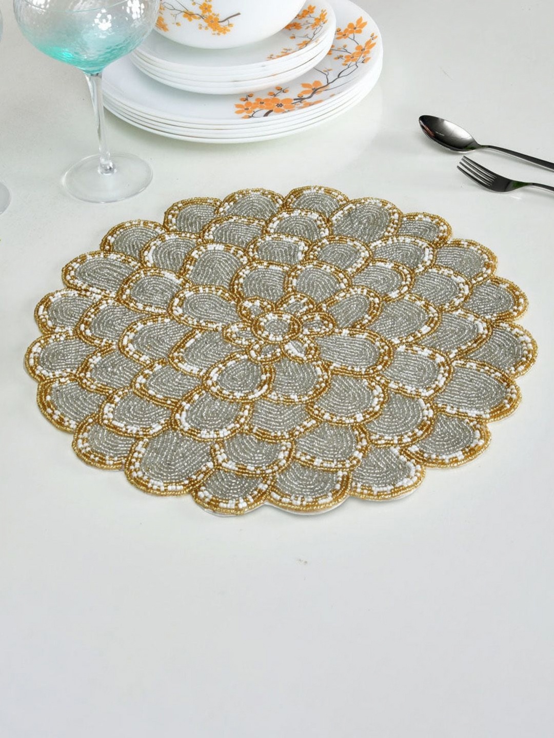

Athome by Nilkamal Grey & Gold Toned Floral Embellished Beaded Table Placemat