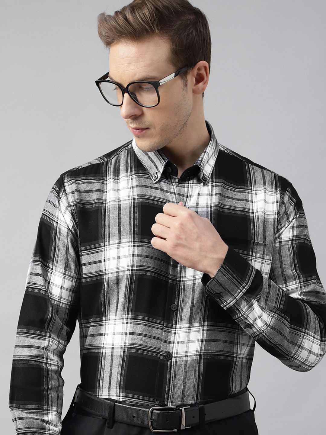 

Hancock Tartan Checked Button-Down Collar Cotton Standard Slim Fit Formal Shirt, Black