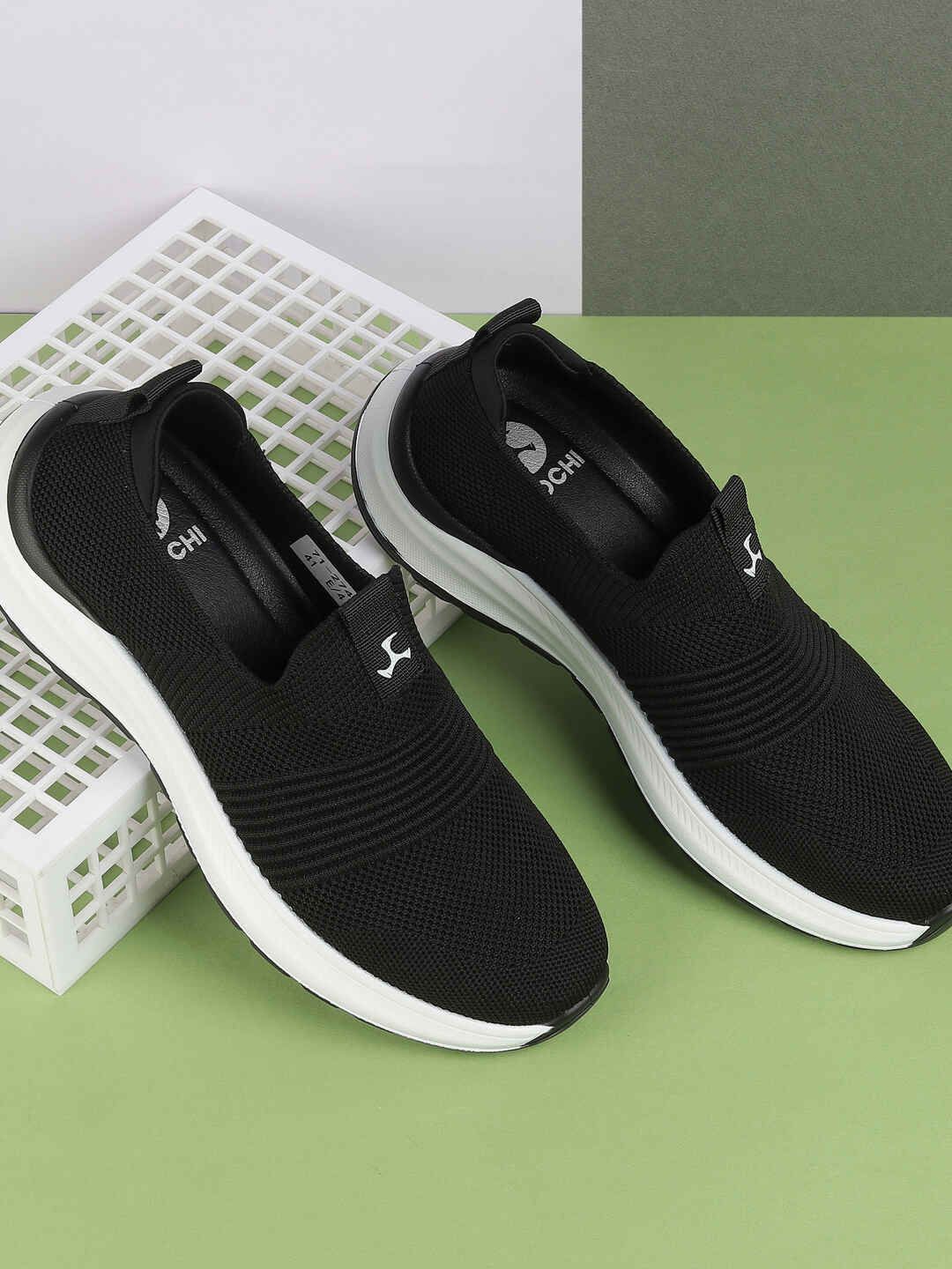 

Mochi Men Woven Design Round Toe Slip-On Sneakers, Black