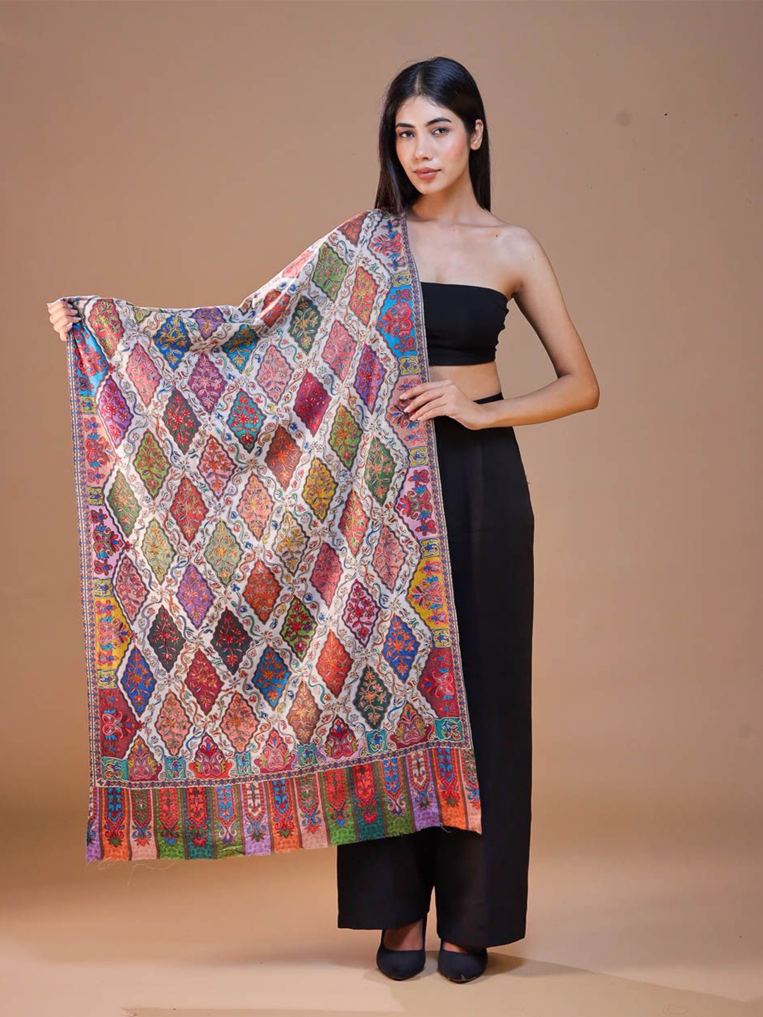 

SWI Stylish Women Printed Wool Stole, White