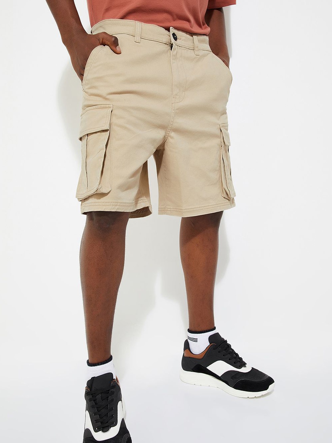 

max URB_N Men Solid Cargo Shorts, Beige