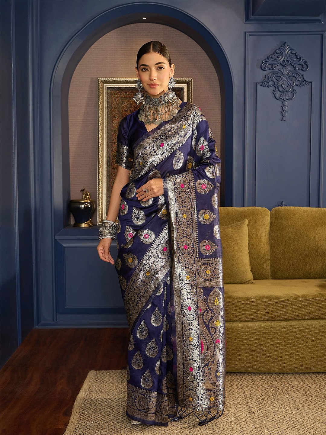

Dori Woven Design Zari Banarasi Saree, Blue