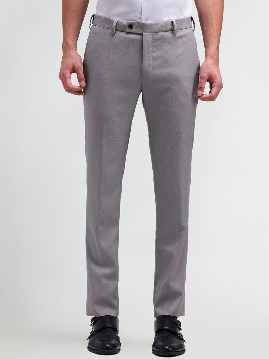 

Arrow Men Solid Mid Rise Tapered Fit Trousers, Grey