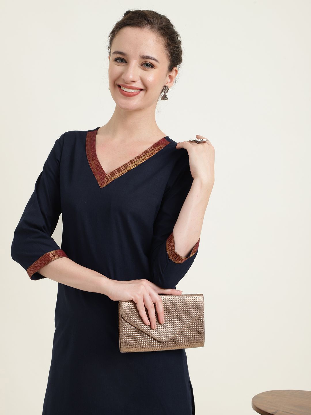 

ZARI V Neck Regular Pure Cotton Kurta with Trousers, Blue