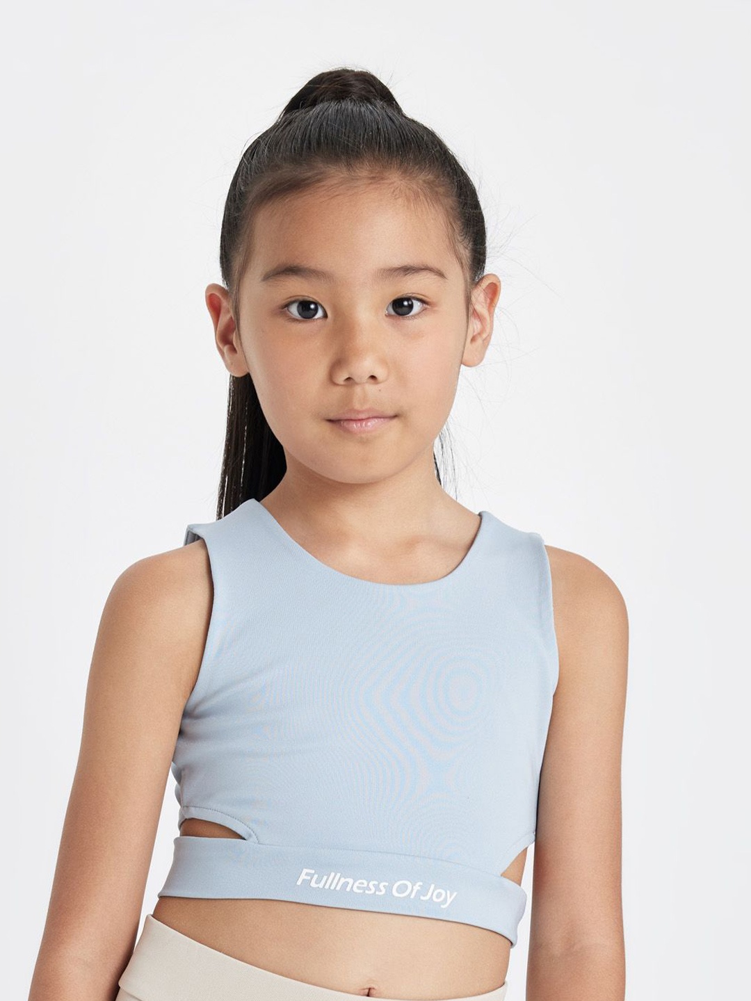 

DeFacto Girls Solid Round Neck Top, Na