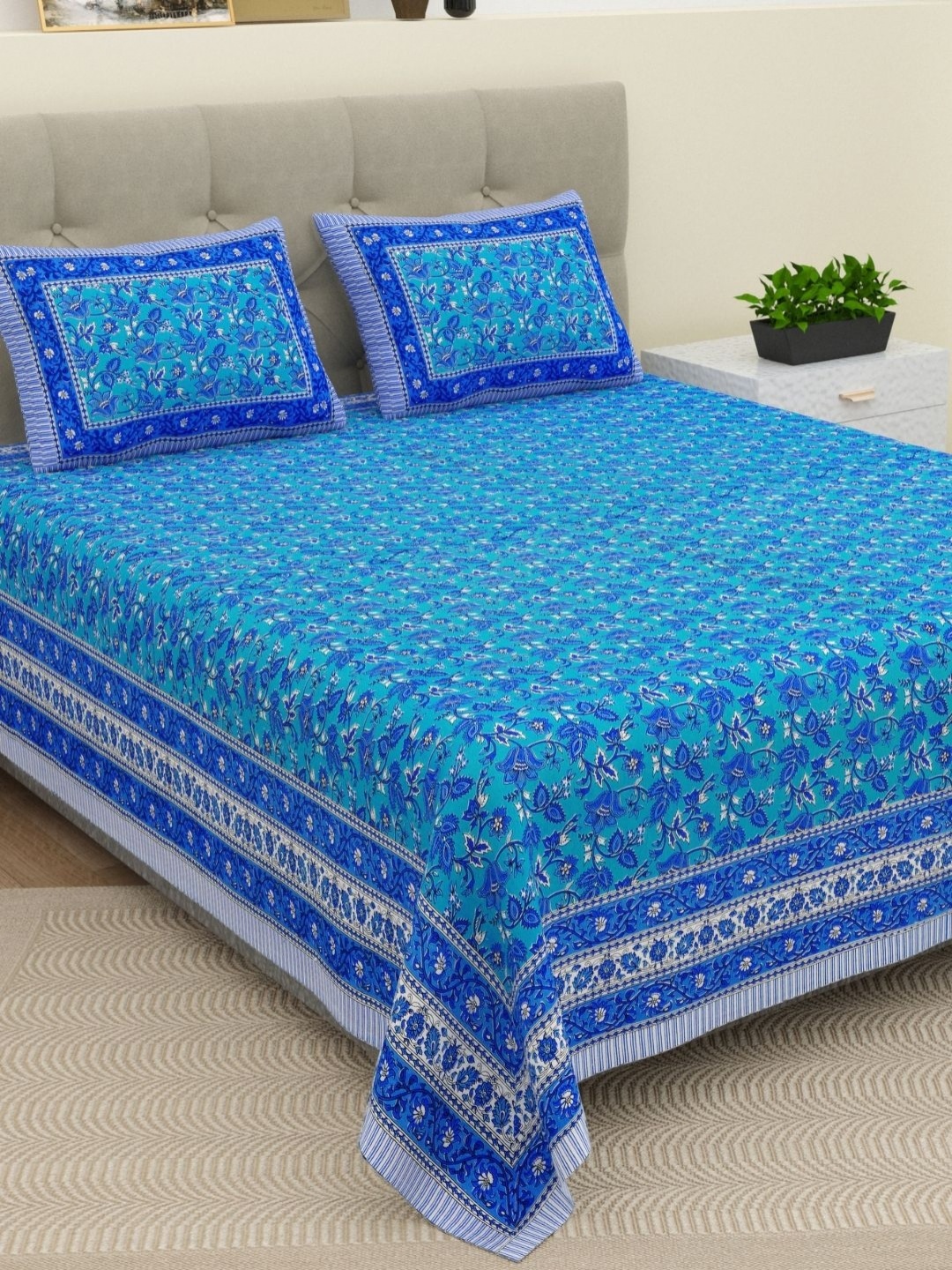 

The Craft Monk Blue Floral Printed 210 TC Cotton King Bedsheet with 2 Pillow Covers