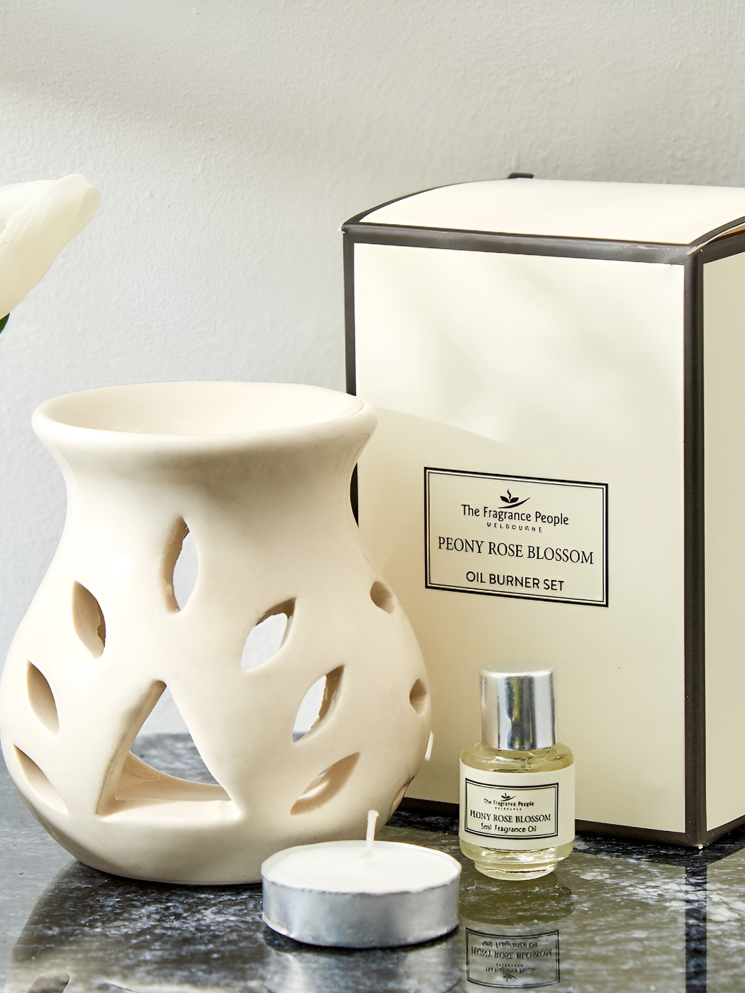 

Home Centre White 3 Piece Boutique Peony Rose Blossom Burner Set