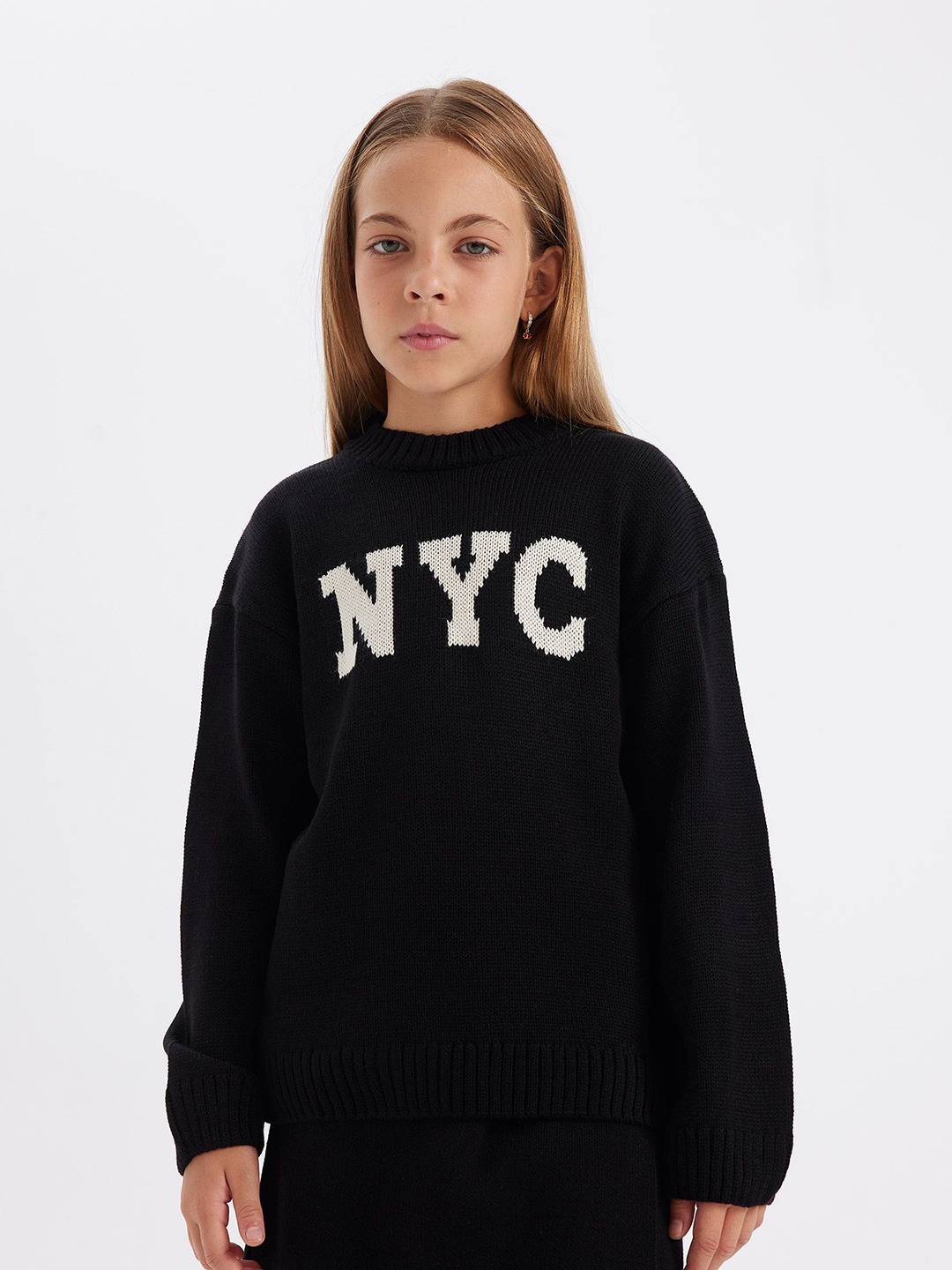 

DeFacto Girls Typography Printed Pullover, Black