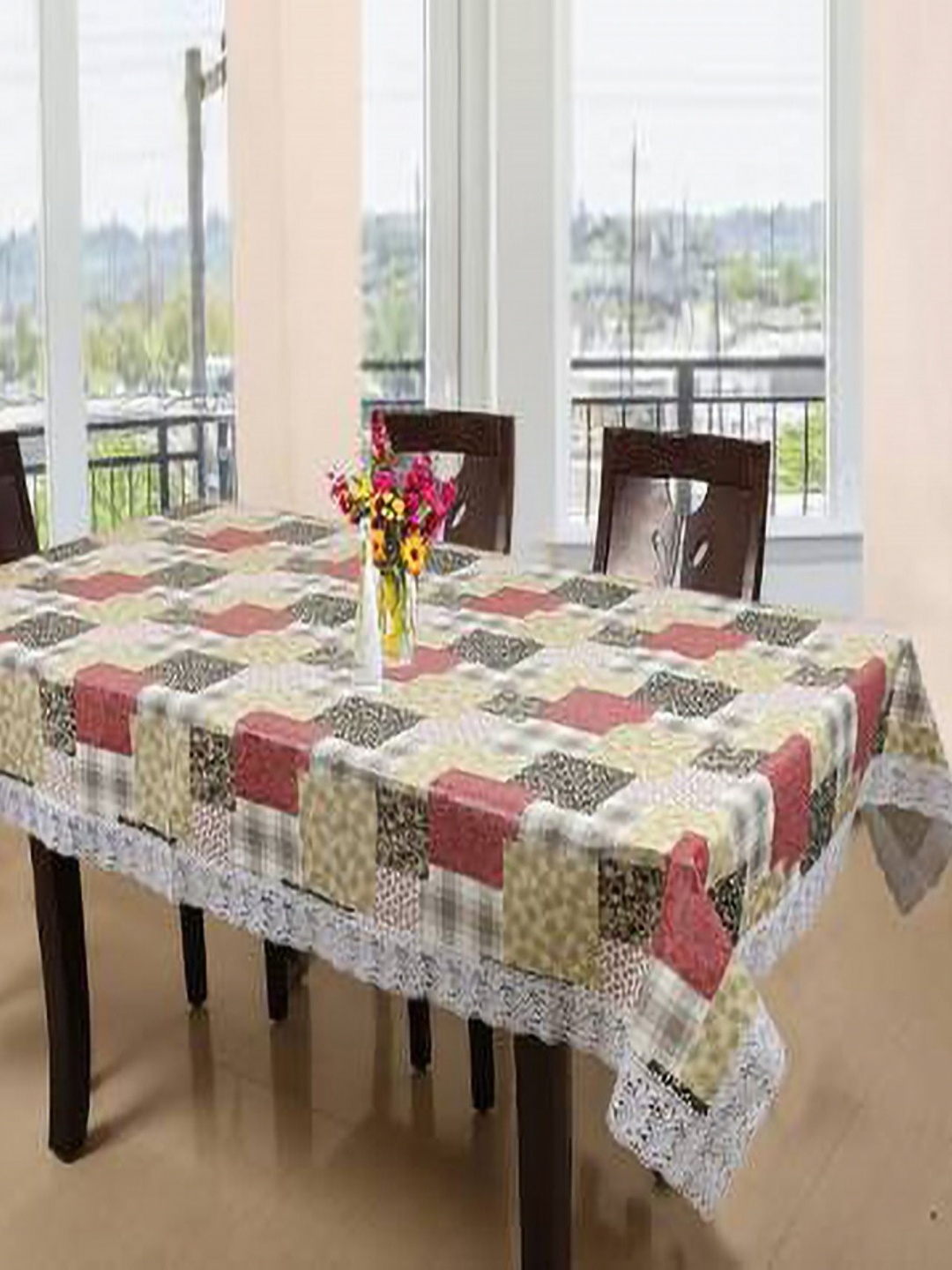 

LooMantha Beige Geometric Printed Waterproof Plastic 6-Seater Table Cover