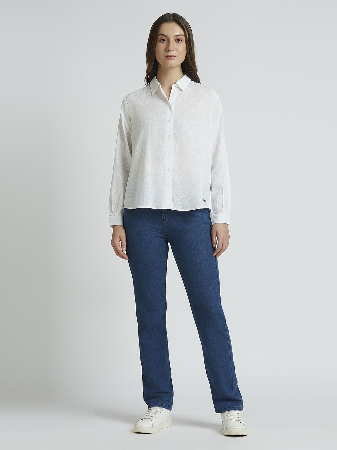 

Pepe Jeans Women Comfort Spread Collar Solid Cotton Relaxed Fit Casual Shirt, White