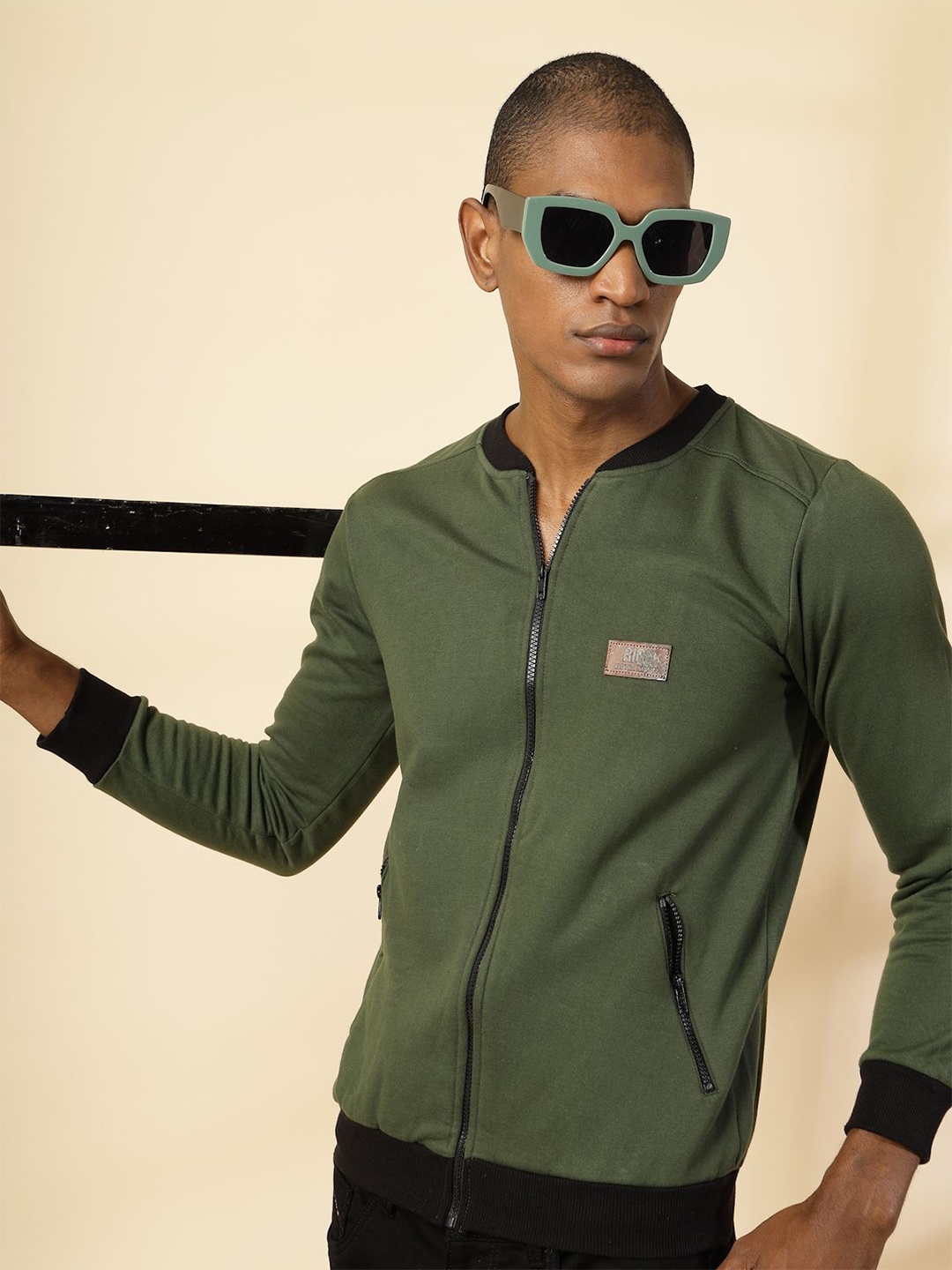 

Rigo Men Solid Mandarin Collar Sweatshirt, Olive
