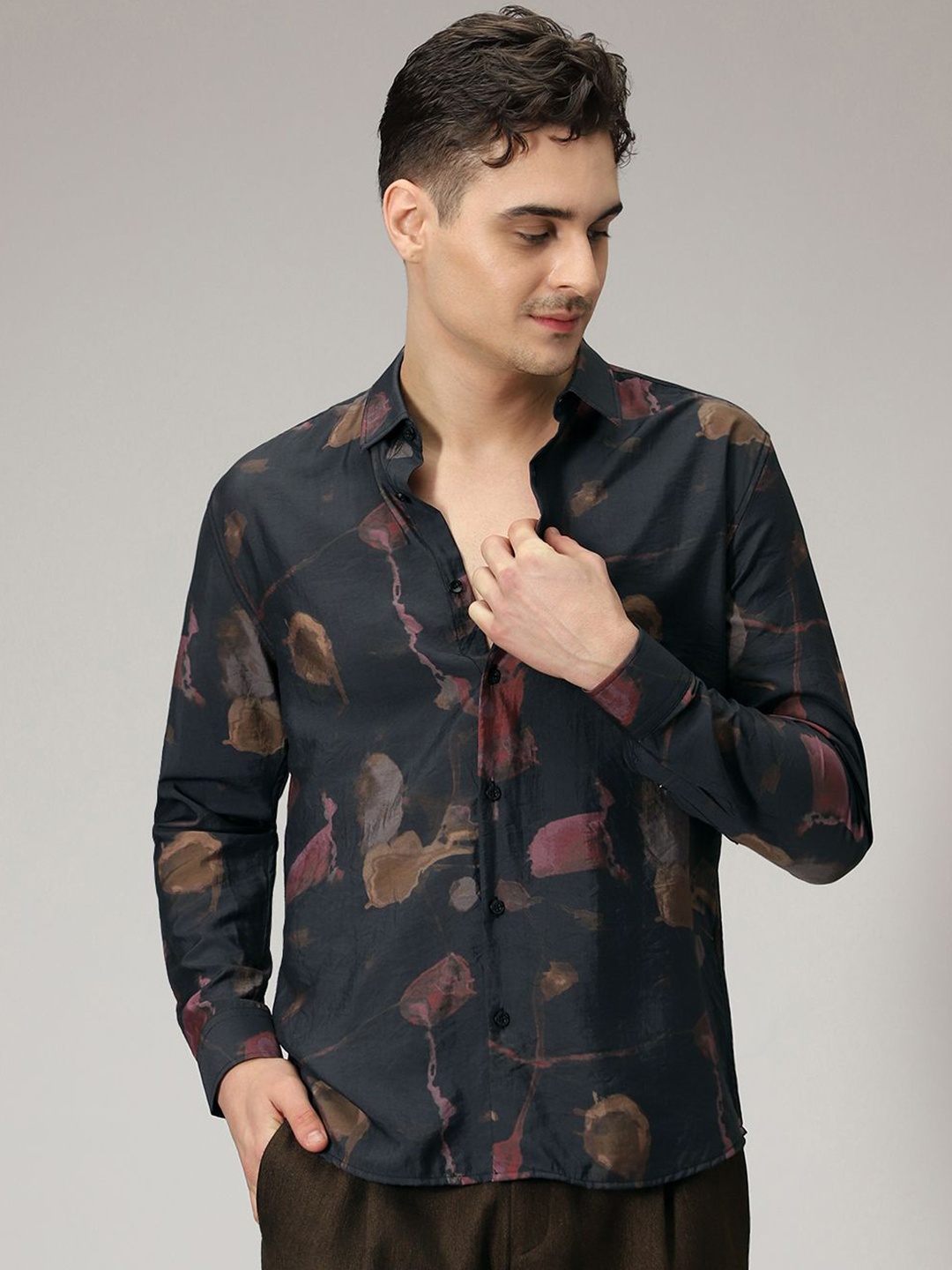 

Banana Club Men Classic Slim Fit Opaque Printed Casual Shirt, Black